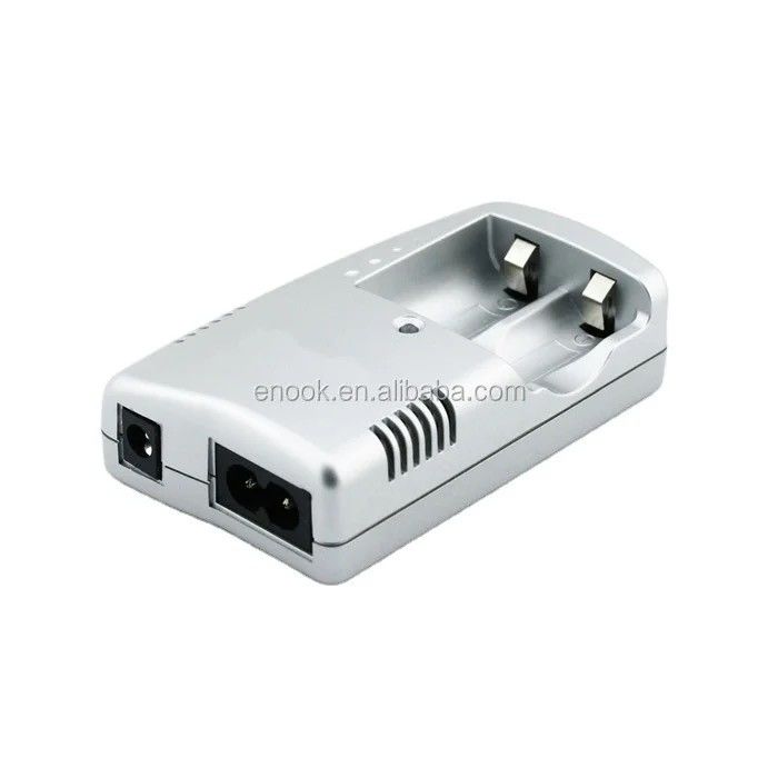Plastic 18650 Smart Li Ion Battery Charger Powered Speakers Silver Color