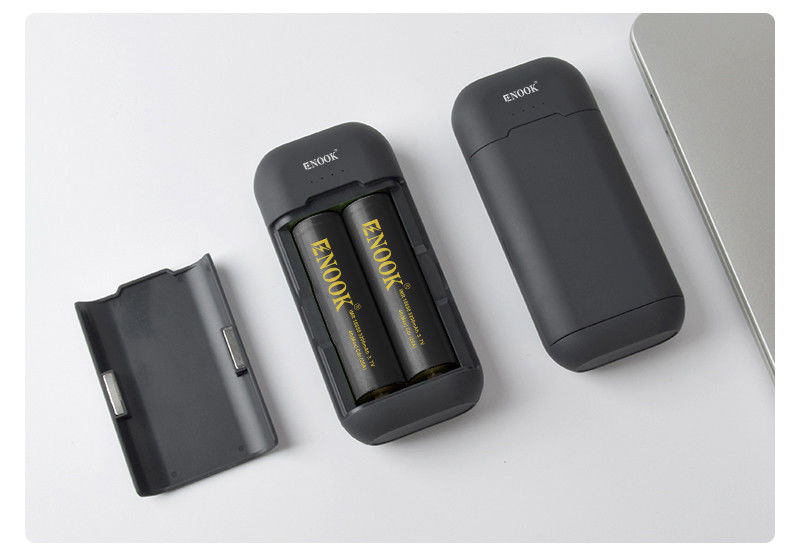 Removable 18650 21700 Lithium Ion Battery Charger Type C Fast Charging Power Bank