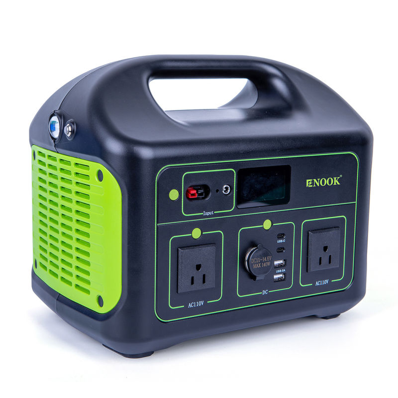 LiFePO4 Lithium Ion Battery Powered Outdoor Cabinet Energy Storage With Solar Panel